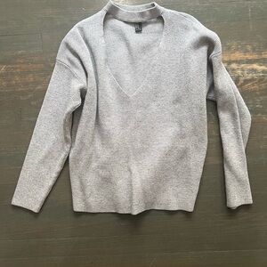 Forever 21 V neck sweater